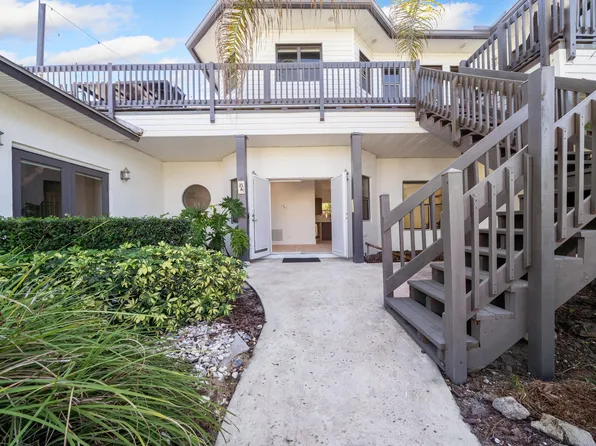 21 Oceanview Dr #C, Boynton Beach, FL 33435