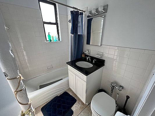 5th image of 23-22 36th St #1R