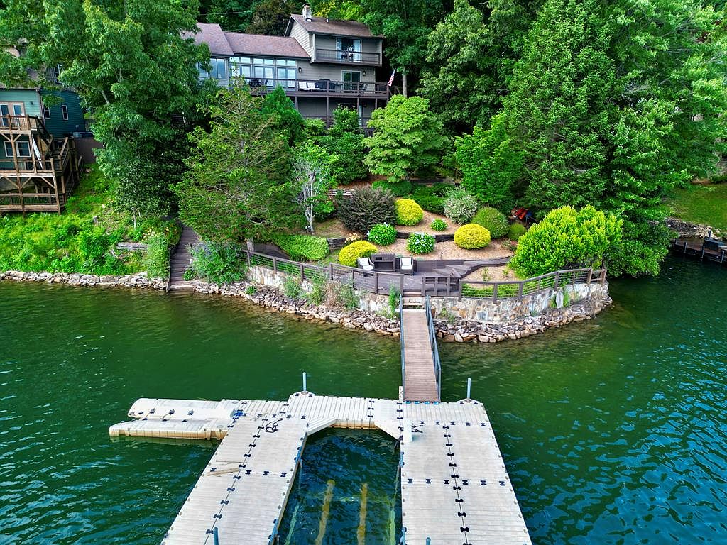 236 Cherokee Trl, Lake Santeetlah, NC 28771 Zillow