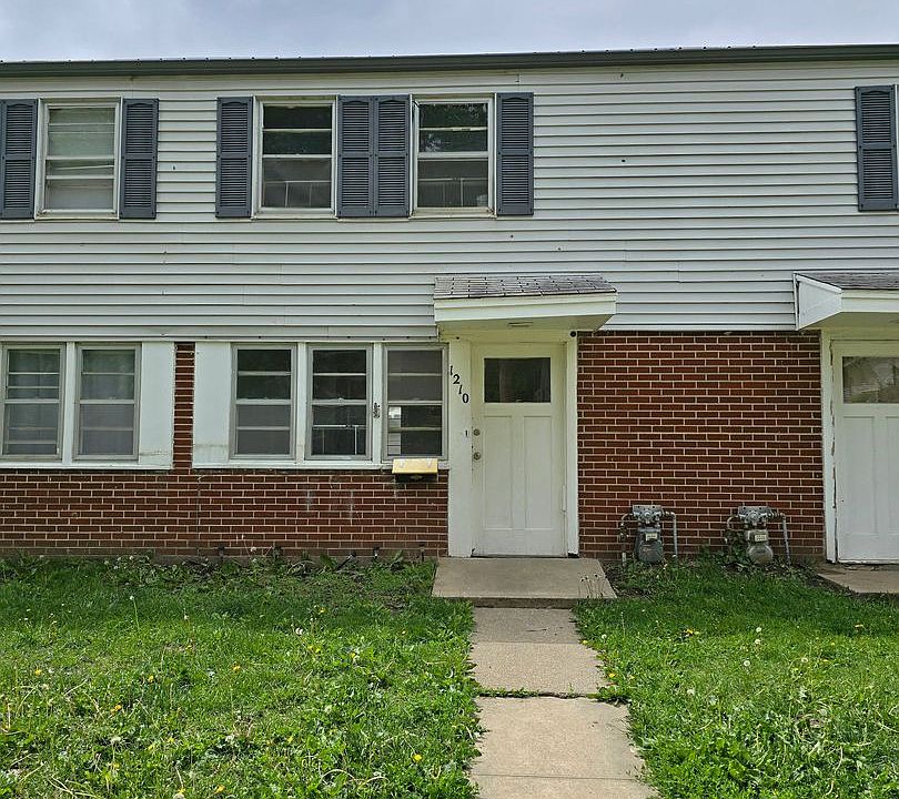 1st image of 1210 26th St