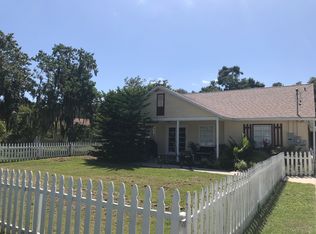 704 3rd Ave SW, Ruskin, FL 33570