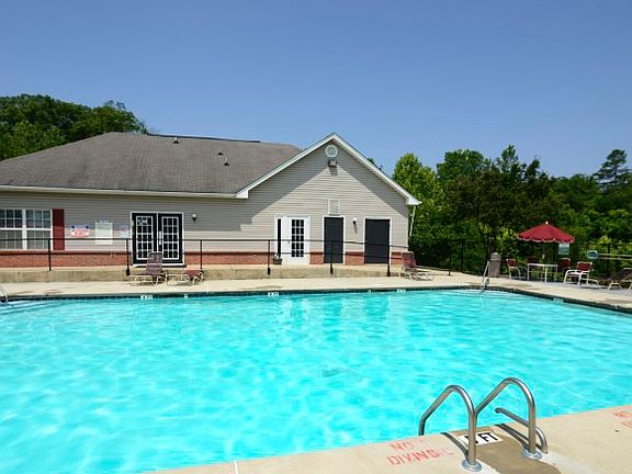 Greens of Concord Pool