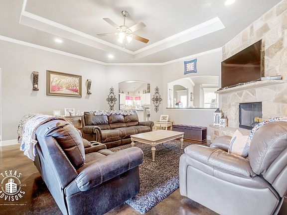 5th image of 9904 Taylor Renee Dr