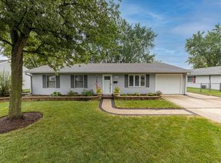 128 Saugatuck Rd, Montgomery, IL 60538