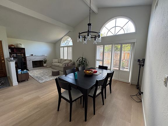 4th image of 521 Cape Blanco Ct