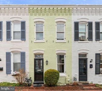 6 Terrace Ct NE, Washington, DC, 20002