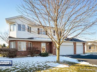 227 Deerpath Dr, Oswego, IL 60543