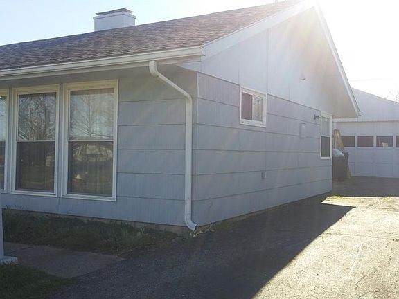 2nd image of 4226 Palm Ave