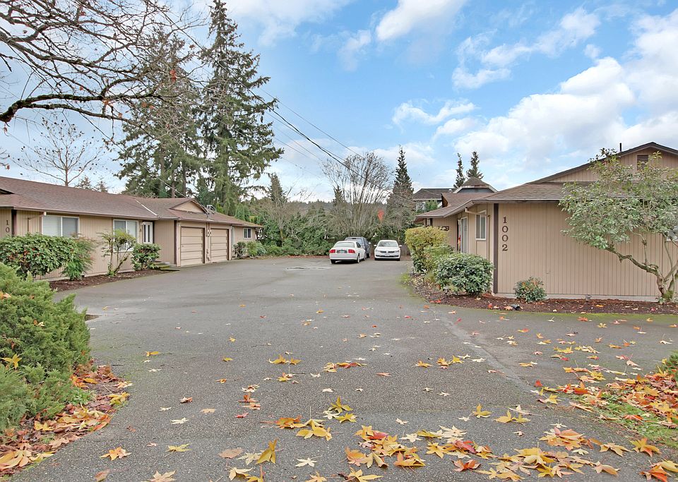 1st image of 1002-1004 7th Ave SE