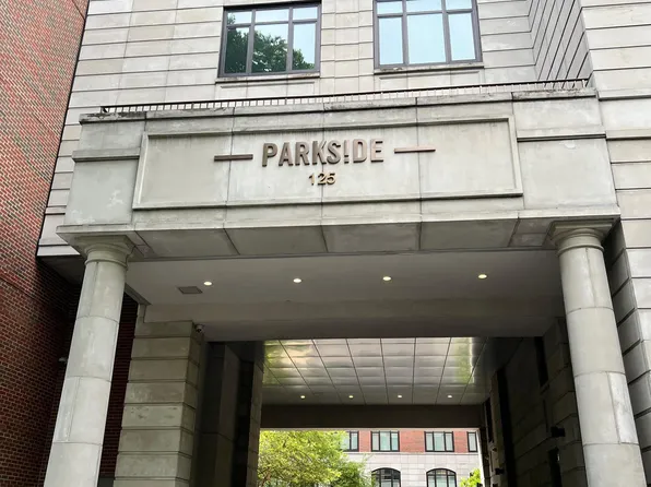 125 Parkside Avenue image 13 of 28