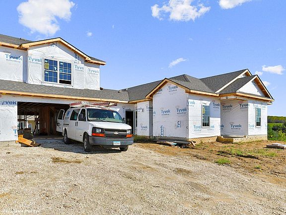2nd image of 8921 Nelle Ln