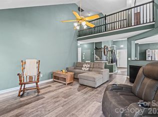 114 Kingston Forest Dr, Irmo, SC 29063