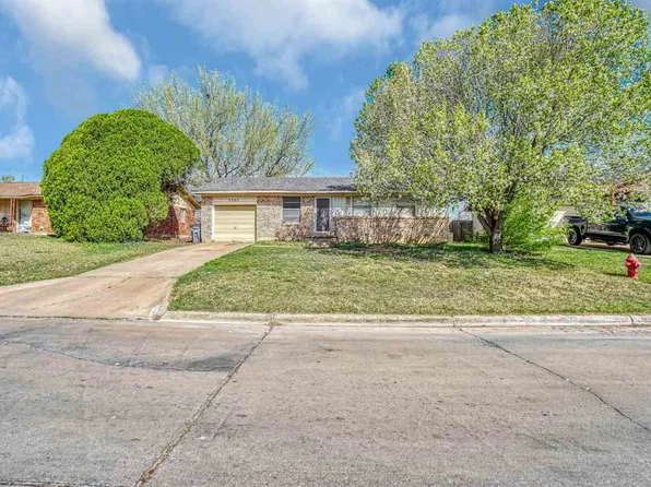 5307 NW Glenn Ave, Lawton, OK 73505