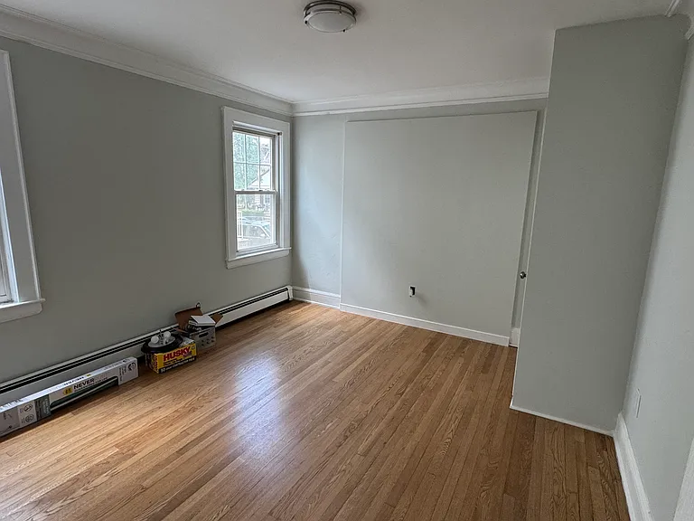 Lakewood Ter — Photo 8