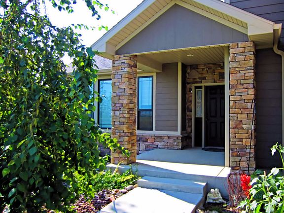 2nd image of 2730 Sagesprings Cir