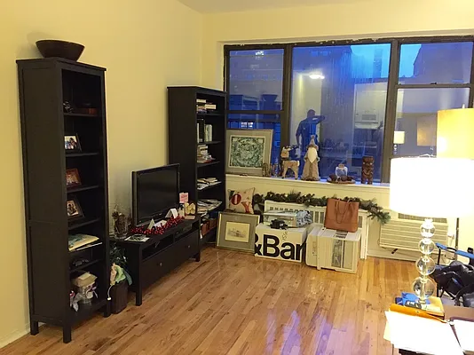 Rented by Royalty Living NYC | media 29