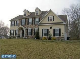 25 Jamie Ln, Coatesville, PA 19320