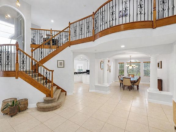 4th image of 19219 N Creekshore Court