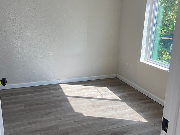 2nd image of 3801 N 14th St