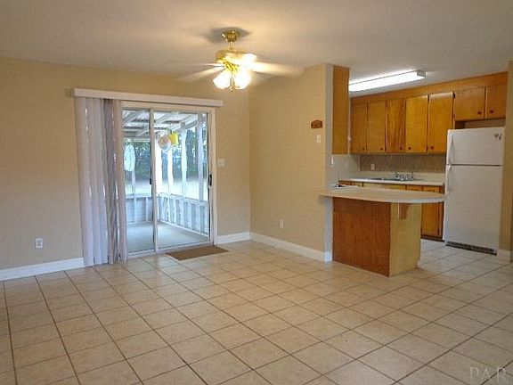 5th image of 4389 Pine Villa Cir