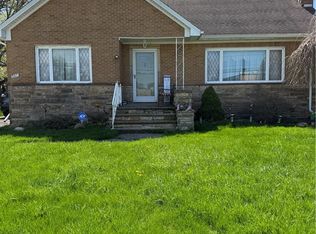 567 Martin Rd, Lackawanna, NY 14218