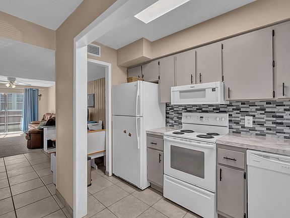 2nd image of 1300 Seaway Dr #11