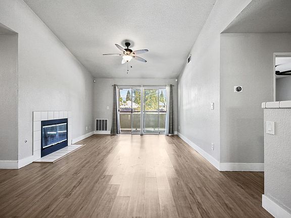 4th image of 8020 Walerga Rd Unit 1090