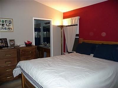 5th image of 8138 Kingsbridge Dr