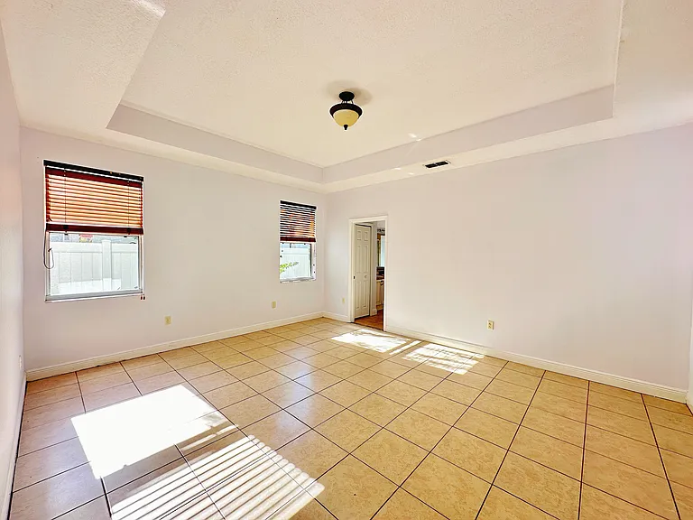 13809 Amelia Pond Dr — Photo 9