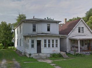 2916 W Wyoming St, Peoria, IL 61605