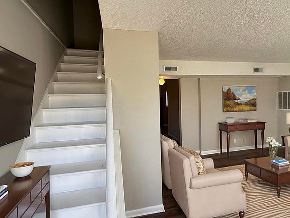3rd image of 3408 Glen Park Dr NW