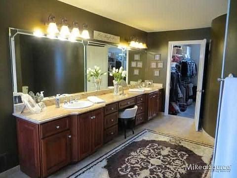 4th image of 60070 Cottage Mill Dr