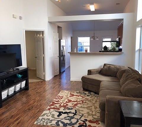 3rd image of 9105 Wild Rose Ln
