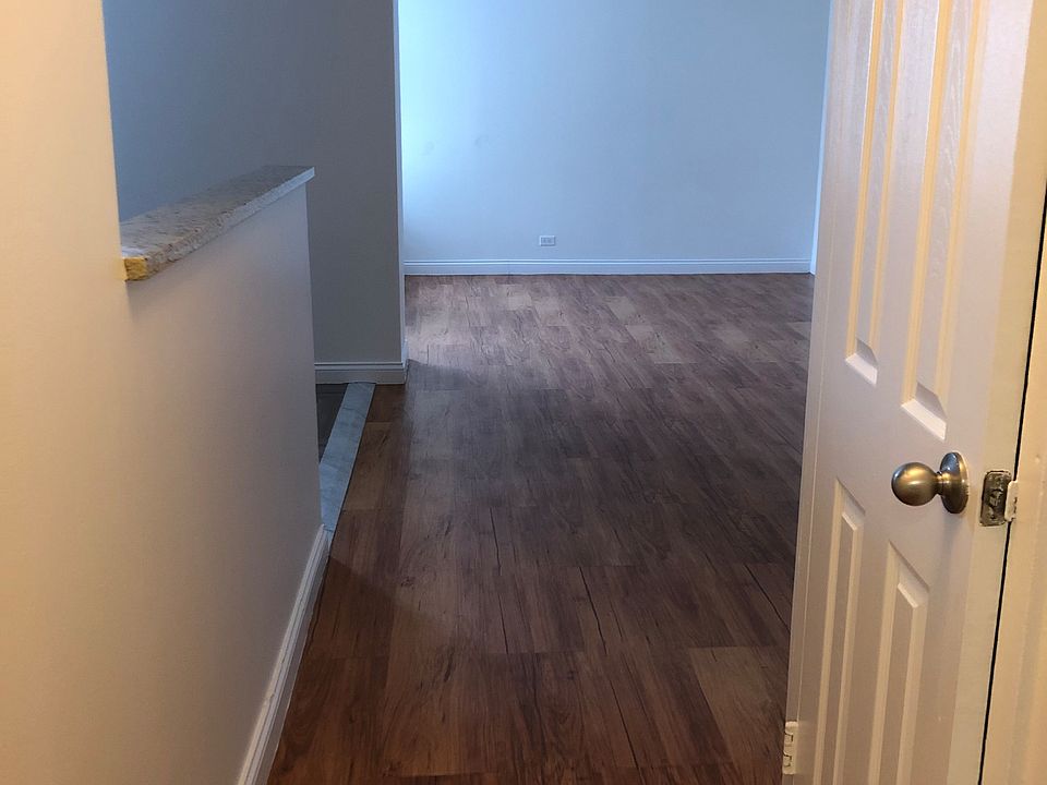 1st image of 747 10th Ave APT 19L
