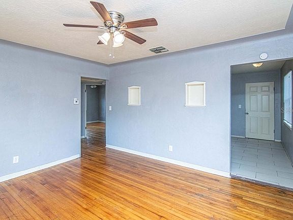 5th image of 4359 17th Ave S
