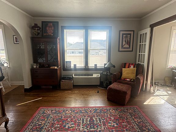 entry view of living room