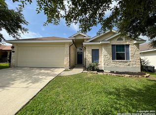 8427 Pigeonberry Dr, Converse, TX 78109