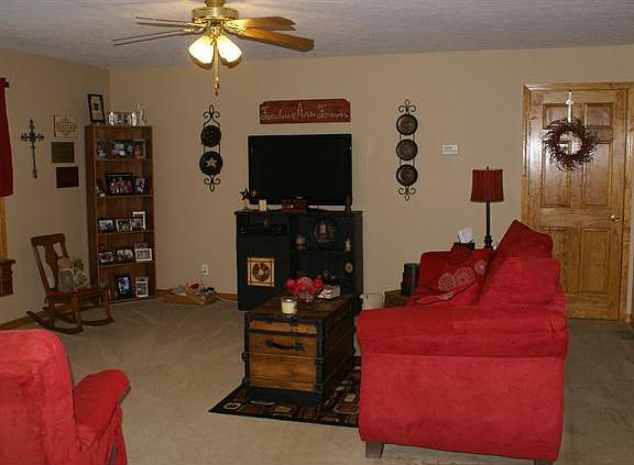 2nd image of 1412 N Patriot Dr