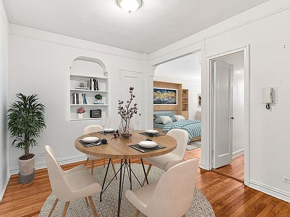 5th image of 111-39 76th Rd APT D8