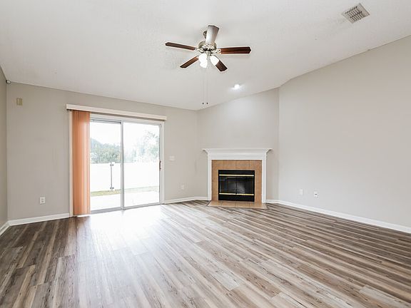4th image of 1747 Northglen Cir