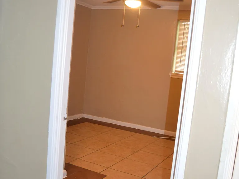 10437 Gailwood Cir E — Photo 10