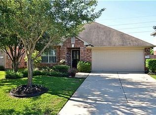 17507 Thicket Hollow Ln, Cypress, TX 77429