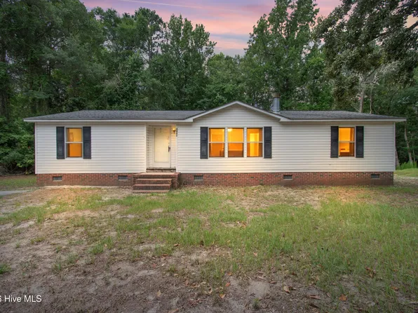 2801 Sidney Street SW, Supply, NC 28462