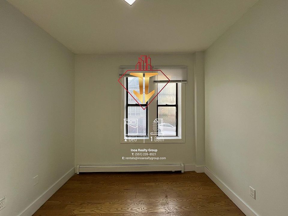 2nd image of 70 Lexington Ave #1R