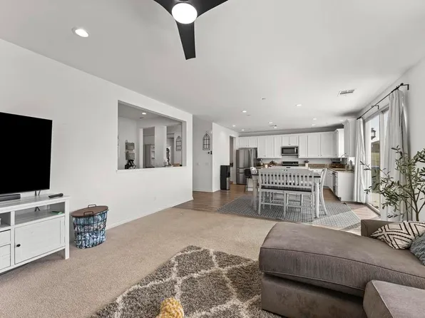 34105 Big Sur Dr, Murrieta, CA 92563