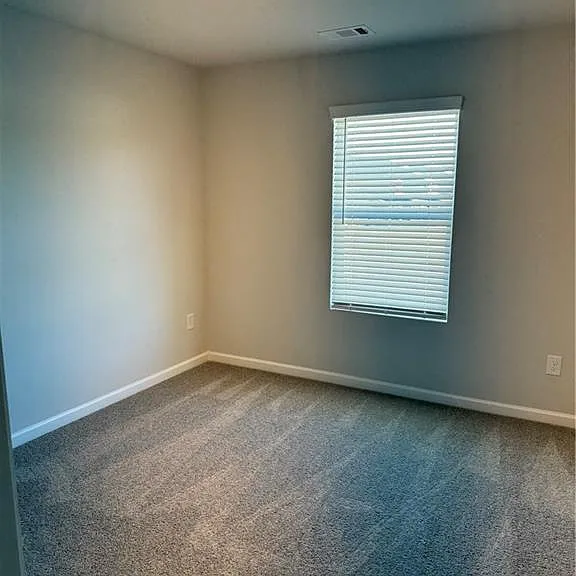 11067 Suria Dr SE — Photo 11