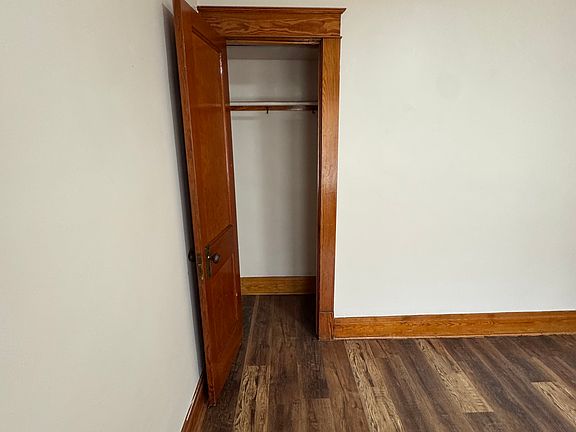 3rd image of 516 17th St #1