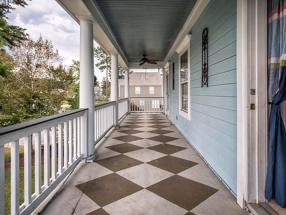 5th image of 141 Marshside Dr
