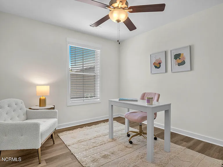 5019 McGarvey Ct — Photo 16