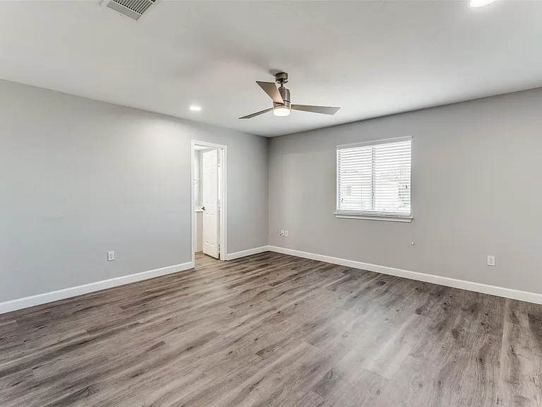 1408 Poppy Seed Ln — Photo 16